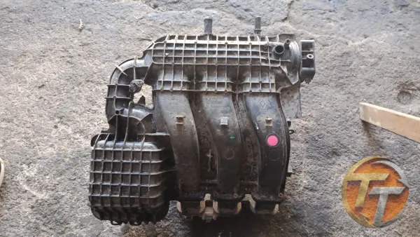 RENAULT SYEMBOL 1.0 motor emme manifoldu