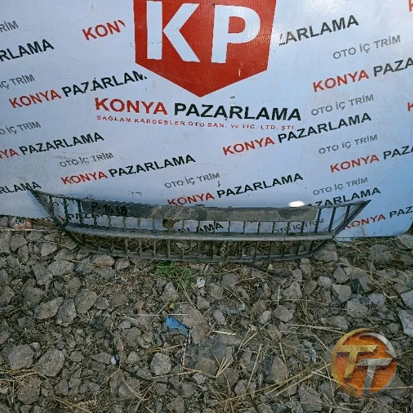 Fiat Linea ön tampon orta ızgara P-1468