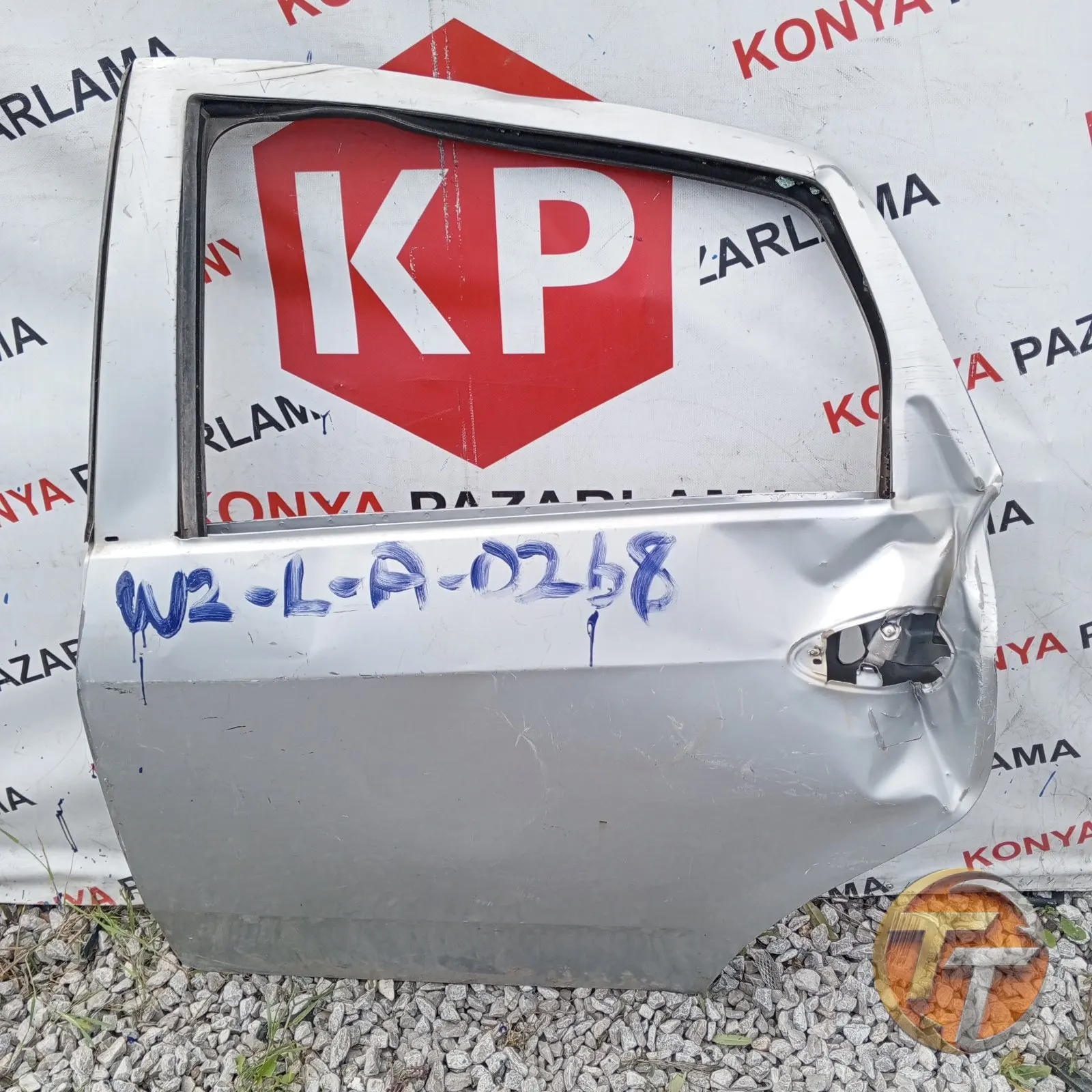 Fiat linea SOL ARKA KAPI W2-L-A-0268