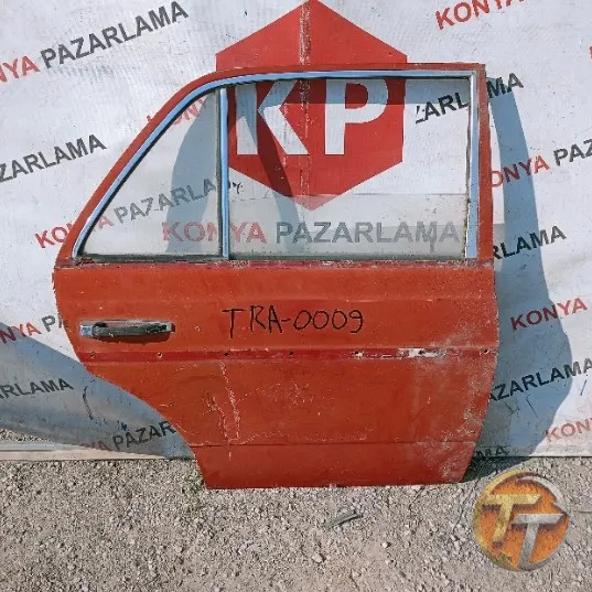 Mercedes-Benz W123 sağ arka kapı Tra-0009