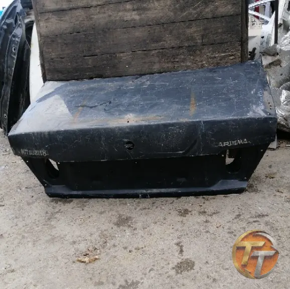 MİTSUBİSHİ Carisma bagaj kapağı Ebk-131 Esan