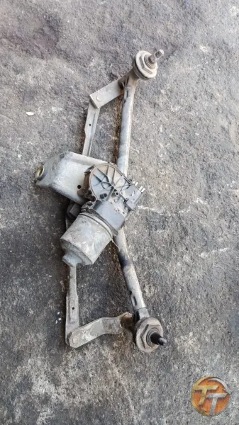 Peugeot 206 ön cam silecek motoru