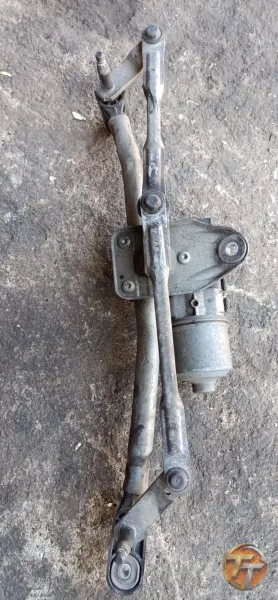 Fiat Doblo geniş aile ön cam silecek motoru