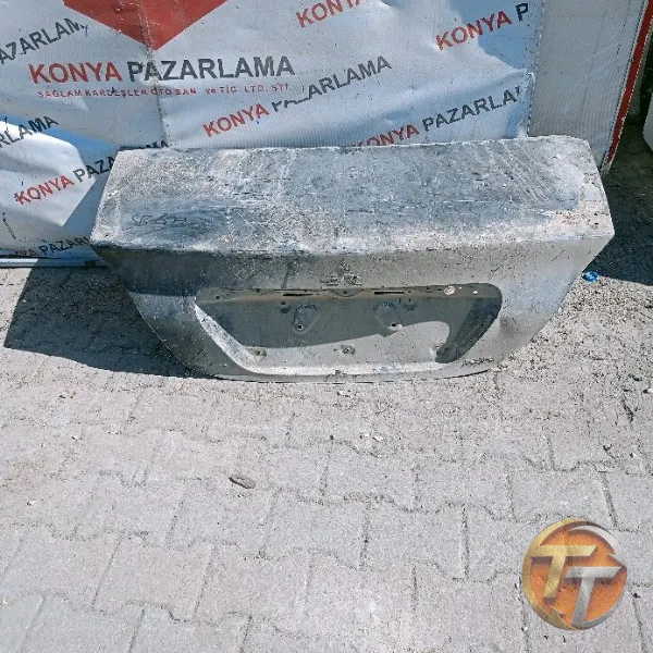 Mitsubishi Lancer bagaj kapağı Sb-899