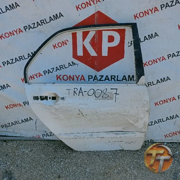 Mitsubishi Lancer sağ arka kapı Tra-0087
