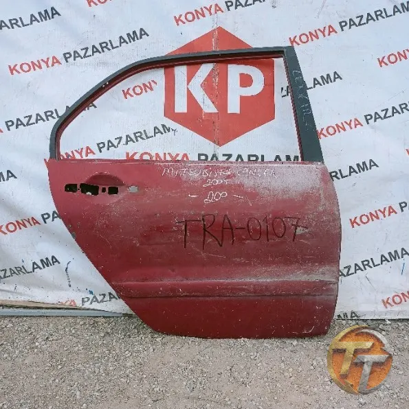 Mitsubishi Lancer sağ arka kapı Tra-0107