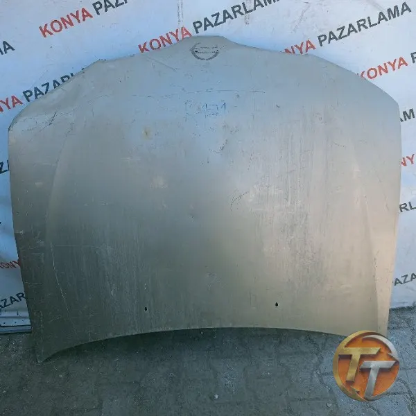 Nisaan Almera kaput K-171