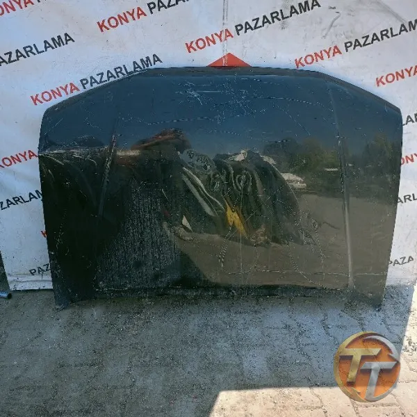 Nissan Navara kaput K-043