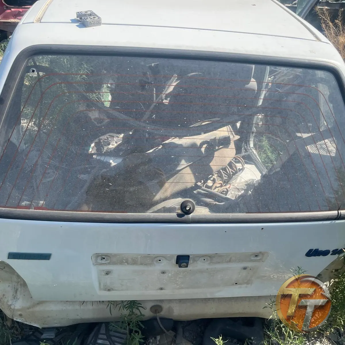 Fiat UNO bagaj kapağı