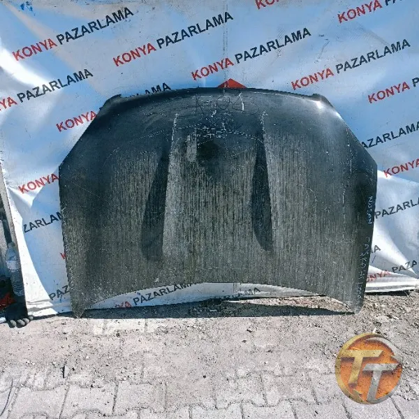 Nissan Qashqai kaput K-023