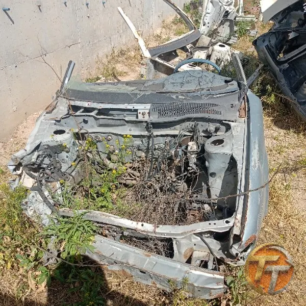 Nissan sunny çeyrek şase