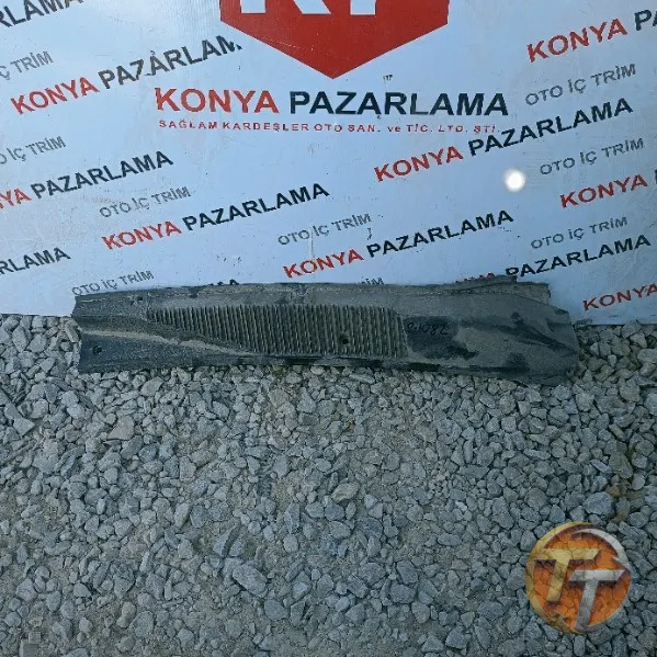 Ford Connect sağ cam önü ızgarası P-1082