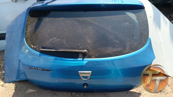 Dacia Sandero arka bagaj kapağı