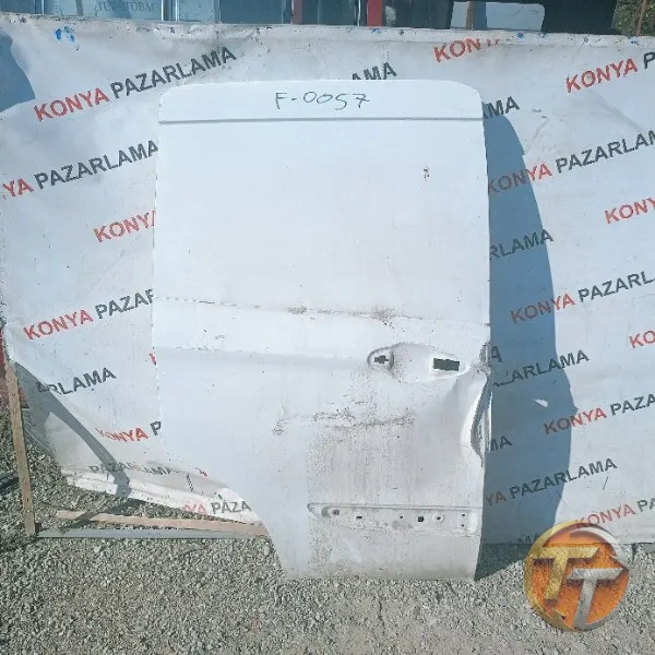 Ford Courier sağ sürgülü kapı F-0057