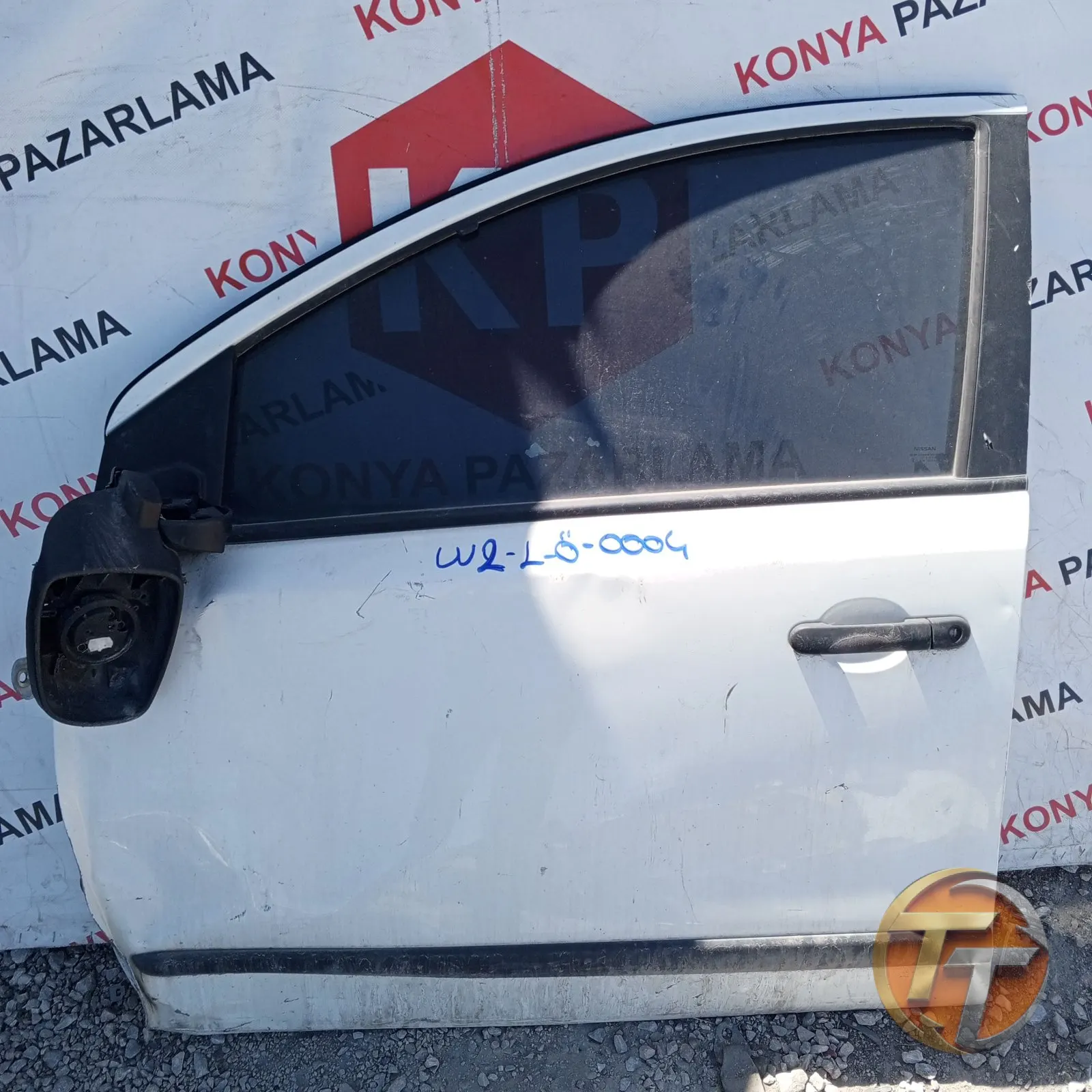FORD FİESTA 2005 SOL ÖN KAPI L-Ö-0004