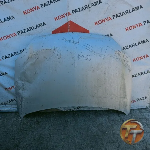 Opel Corsa C kaput K-256