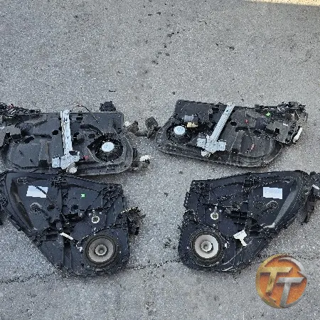 Ford Fiesta cam kriko lar