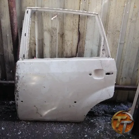 FORD FİESTA sol arka kapı Ela-0048 Esan