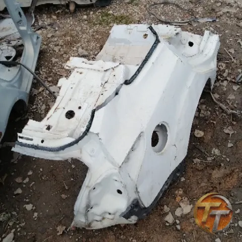 FORD FOCUS 3 sağ arka çeyrek şase Çel-077