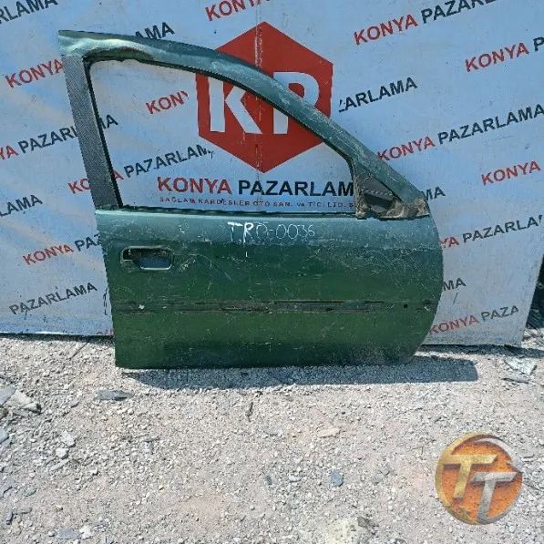 Opel Vectra B sağ ön kapı Trö-0036