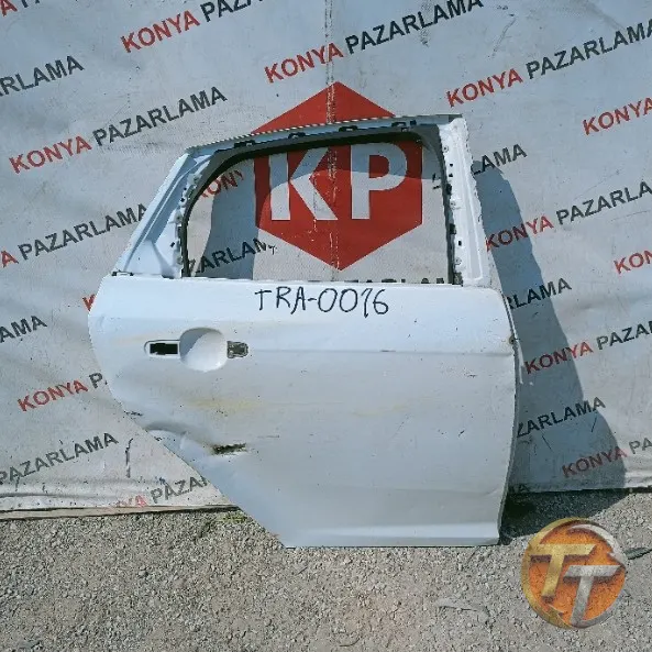 Ford Focus sağ arka kapı Tra-0016