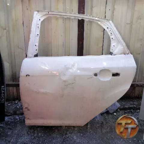 FORD FOCUS sol arka kapı Ela-0023 Esan