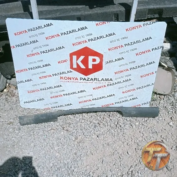Peugeot 106 tampon bandı P-1233