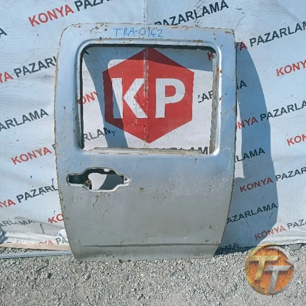 Ford Ranger sağ arka kapı Tra-0142