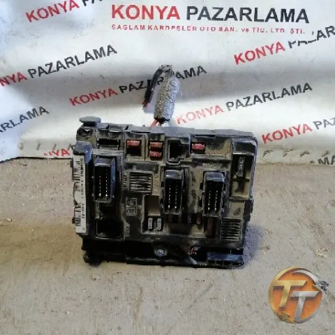 PEUGEOT 307 sigorta kutusu Sk-036