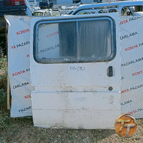 Ford transit sağ sürgülü kapı Tcr bölgesi-0143