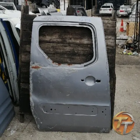 PEUGEOT PARTNER sağ sürgülü kapı Ef-105 Esan