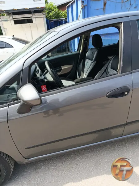 Fiat Linea sağ ön kapı