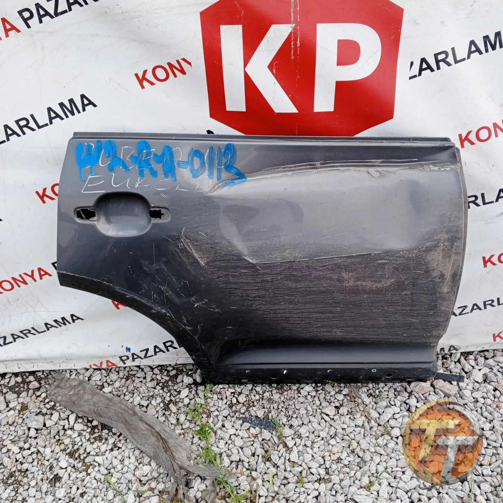 PORCHE CAYENNE SAĞ ARKA KAPI R-A-0113 W2