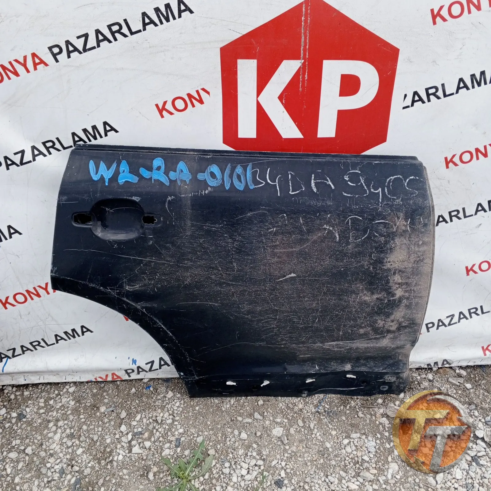 PORSHE CAYENNE SAĞ ARKA KAPI R-A-0101 W2