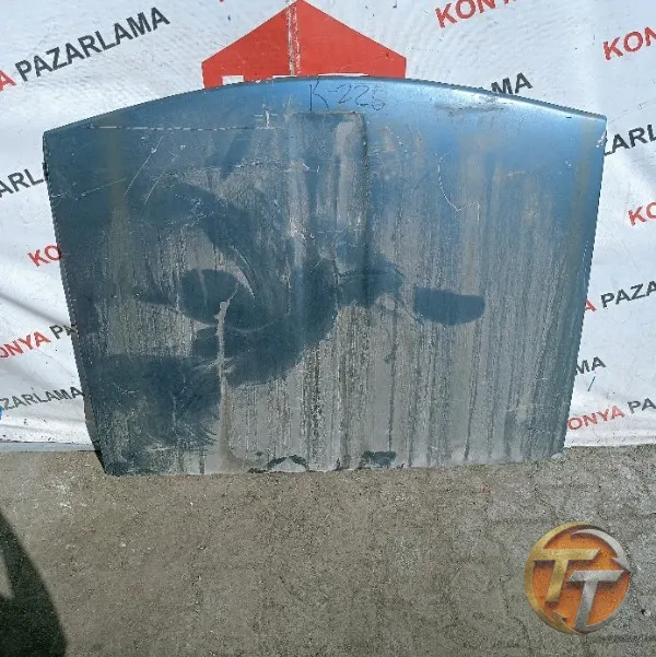 Renault 12 kaput K-226