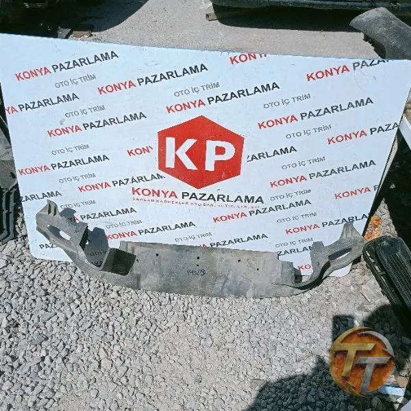 Honda civic ön alt plastik P-1309