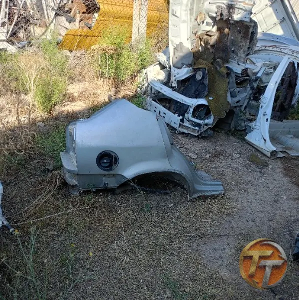 Renault 19 HB çeyrek şase