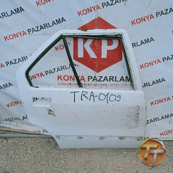 Renault 19 sağ arka kapı Tra-0109