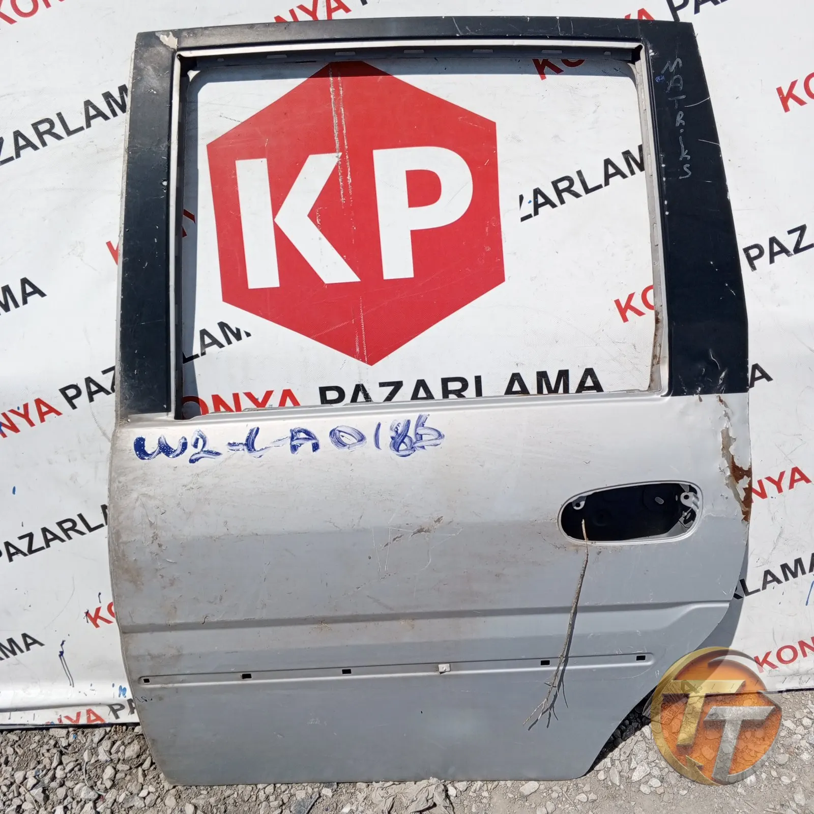HYUNDA MATRİX SOL ARKA KAPI W2-L-A-0186