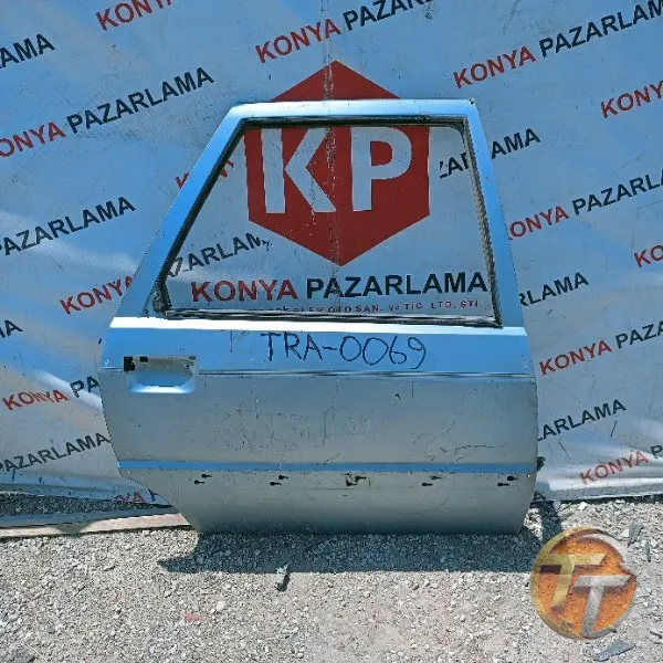 Renault 21 sağ arka kapı Tra-0069