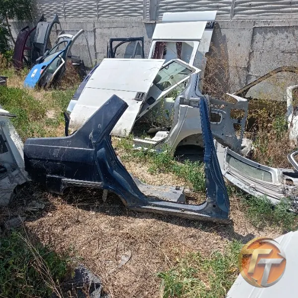Renault 9 Broadway sağ çeyrek şase