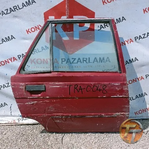 Renault 9 sağ arka kapı Tra-0048