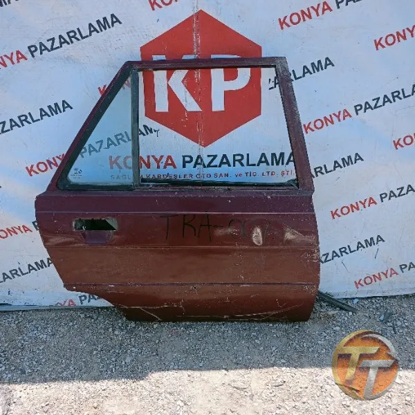 Renault 9 sağ arka kapı Tra-0077