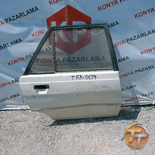 Renault 9 sağ arka kapı Tra-0137