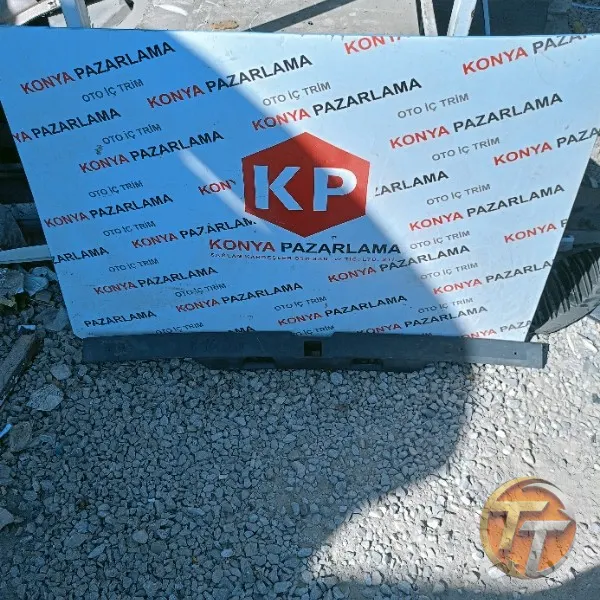 Renault bagaj kapağı çitası P-1057
