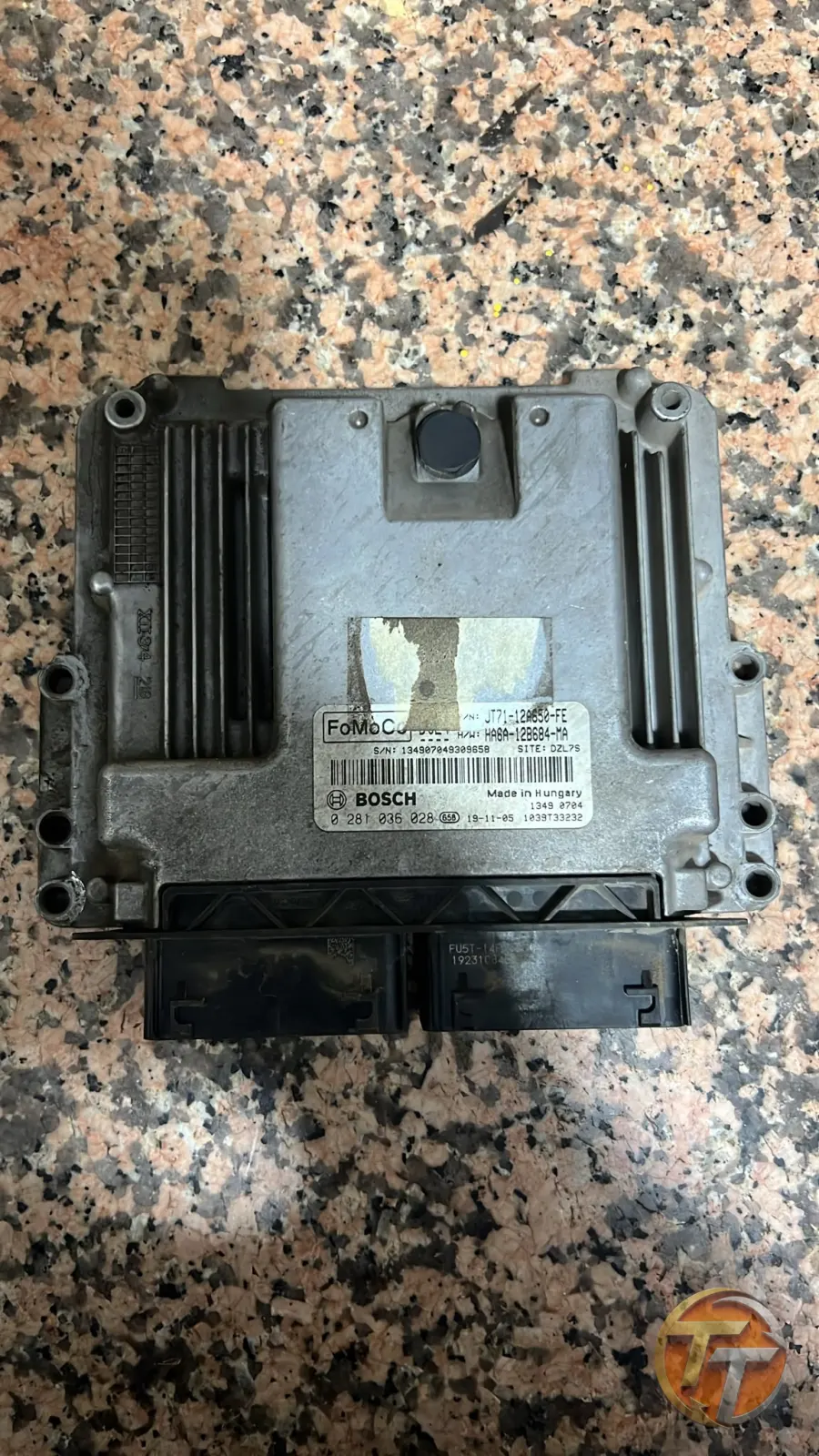 Ford Curier motor beyni