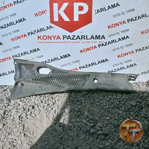 Renault Clio 2 sol ön cam ızgarası P-1104