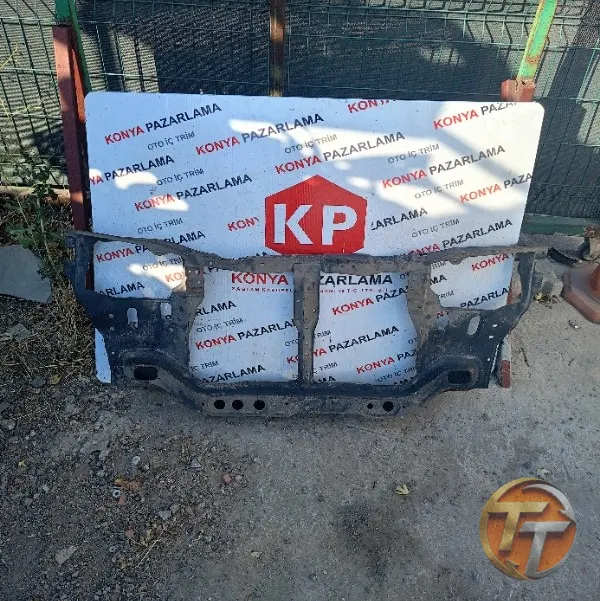 Hyundai Accent ön panel Pnl-148