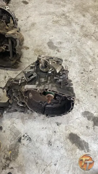 Linea 1.6 dizel şanzıman