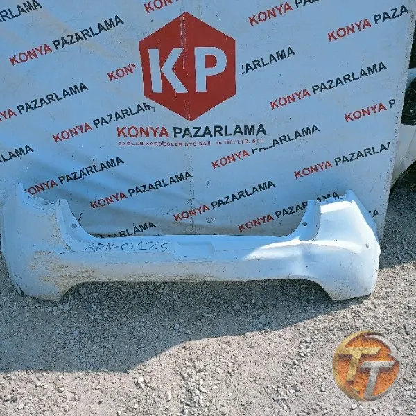 Renault Clio 4 arka tampon Arn-0125